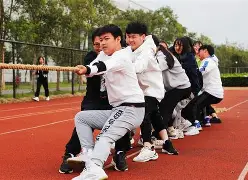 公告信息-比赛展现出了 昂扬的精神面貌 青年风采